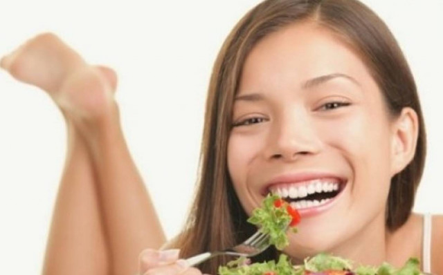 Διαιτητική σαλάτα: Τι να προτιμάτε και τι να αποφεύγετε!