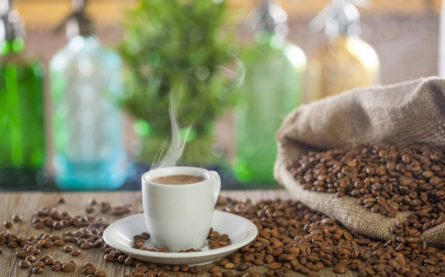 O ελληνικός καφές αγαπάει την καρδιά μας