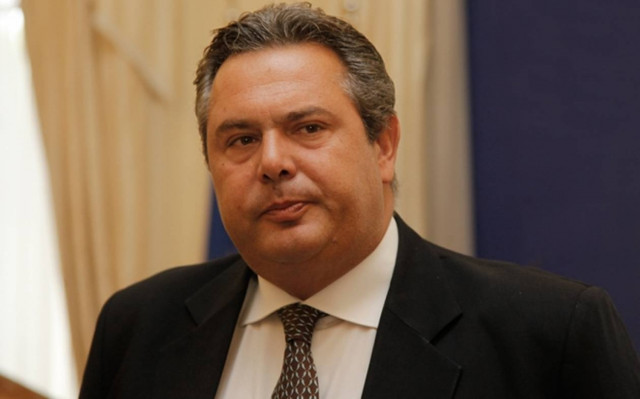 Καμμένος: Τελευταίο τανγκό στο Παρίσι...