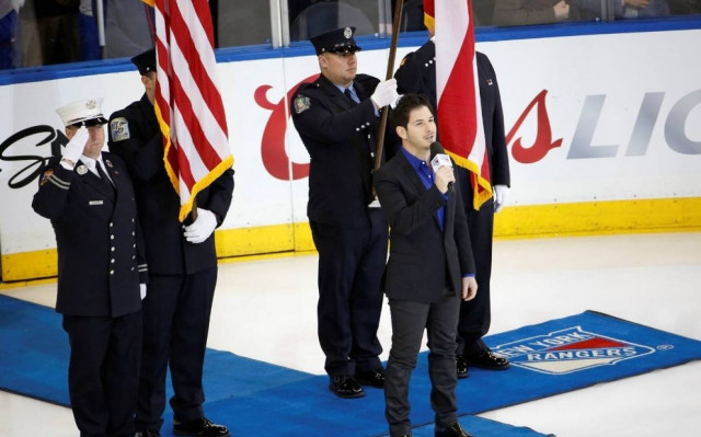 «Ταξίδεψε» με τη φωνή του την Ελλάδα εκτός συνόρων