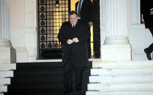 Στελέχη ΓΑΠ: «Ο Βενιζέλος έχει τελειώσει»