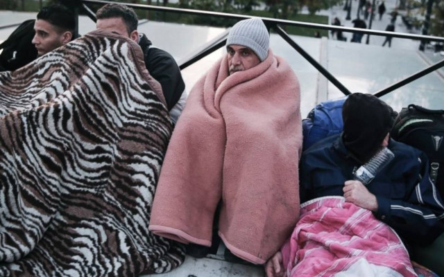 Syrian hunger strikers receive medical care