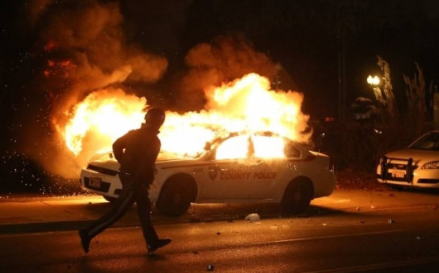 Φέργκιουσον: Δεύτερη νύχτα χάους (video)