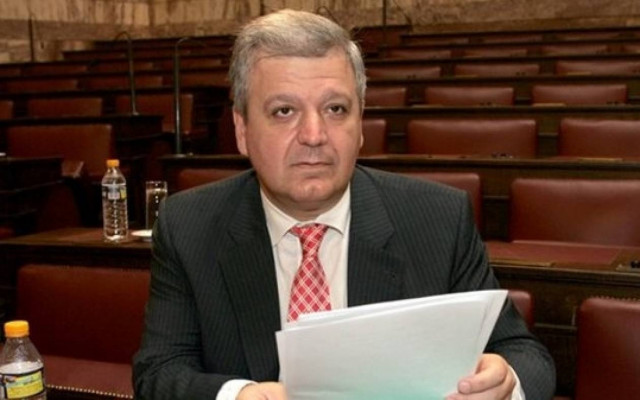 Ομολογία Πρωτόπαπα: Η τρόικα ζητά παράταση του μνημονίου