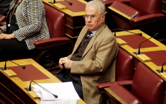 Μήνυση Μελά για τις καταγγελίες περί απόπειρας δωροδοκίας