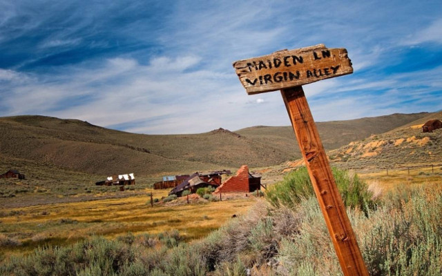 Μια απόκοσμη, εγκαταλελειμμένη πολιτεία στην Καλιφόρνια!