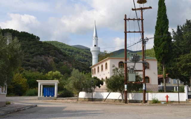 «Ο καλός μουσουλμάνος ψηφίζει μόνο... μουσουλμάνο»