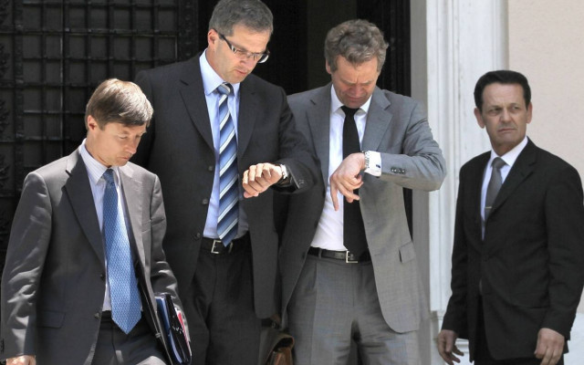 Αυξάνεται ο ΦΠΑ για να επιστρέψει η τρόικα