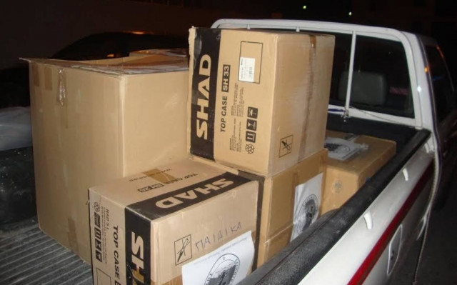 Κουβέρτες και ρούχα για τους πρόσφυγες του Baris