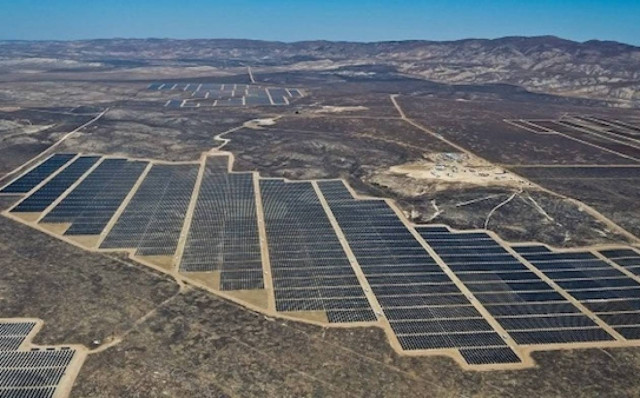 Έτοιμο το μεγαλύτερο φωτοβολταϊκό πάρκο στον κόσμο