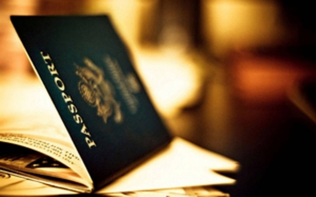 Δώδεκα συλλήψεις ατόμων με πλαστά έγγραφα παραμονής