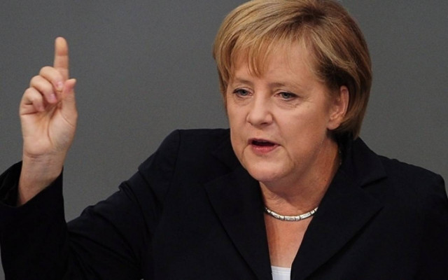 Η Μέρκελ ενισχύει την πρόσβαση μεταναστών στην εκπαίδευση