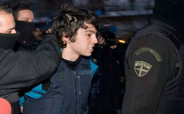 «Πολιορκία» στο δημαρχείο της Πάτρας για το Νίκο Ρωμανό