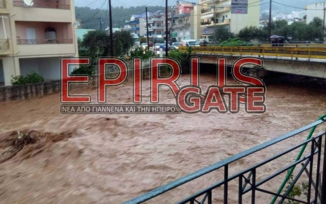 Πλημμύρες στη Θεσπρωτία λόγω της κακοκαιρίας (Pics)