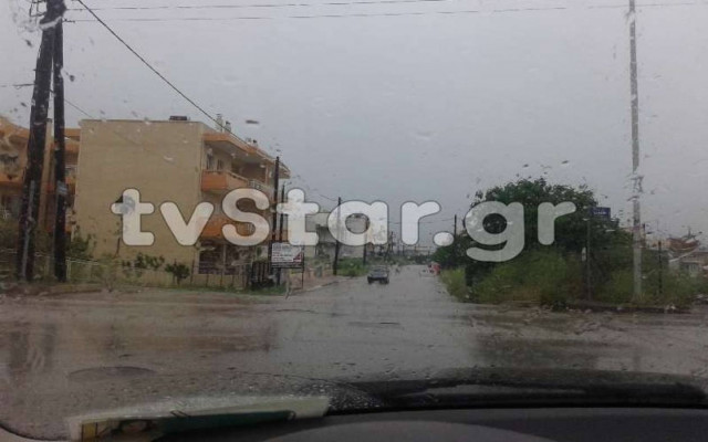 Η κακοκαιρία «χτύπησε» τη Λαμία