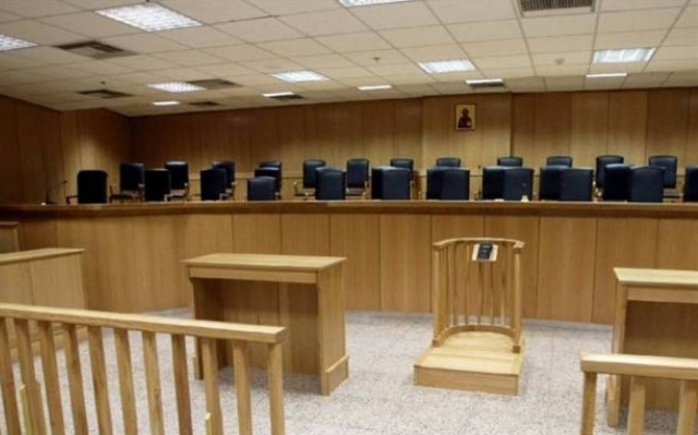 Η πρώτη διαταγή πληρωμής για τα αναδρομικά των δικαστών