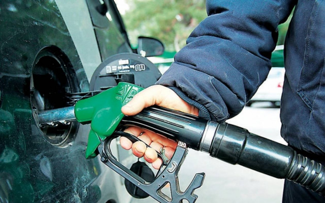 Τις ακριβότερες τιμές καυσίμων έχει η Ελλάδα