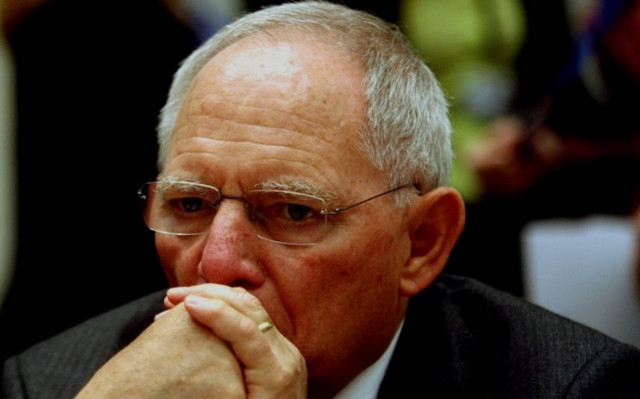 Σόιμπλε: Θέλω το ΔΝΤ «μπαμπούλα» στην Ευρώπη