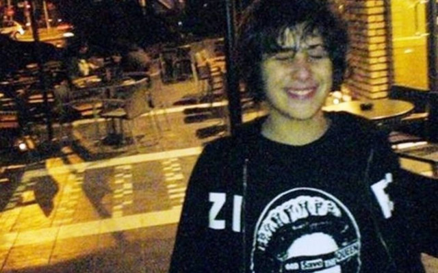 Πέφτει νεκρός ο Α. Γρηγορόπουλος από τα πυρά ειδικού φρουρού