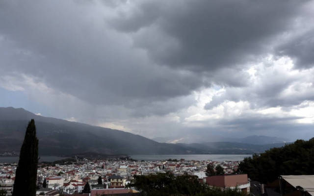 Καιρός: Έρχεται νέα κακοκαιρία και πτώση της θερμοκρασίας