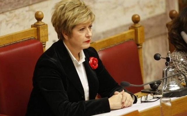 Μ. Κόλλια-Τσαρουχά: Απαξίωση εθνικού, οικονομικού ιστού