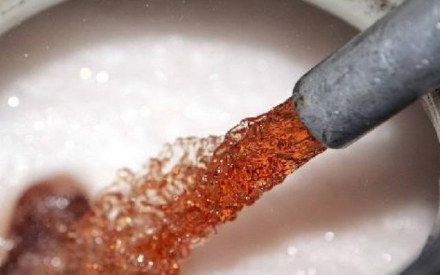 Υποχωρεί και άλλο η τιμή του πετρελαίου