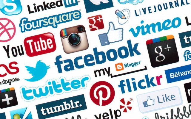 Η Ελλάδα αναστενάζει στα social media