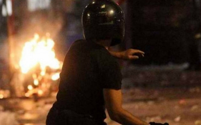 Βόλος: Δακρυγόνα και πετροπόλεμος στην πορεία