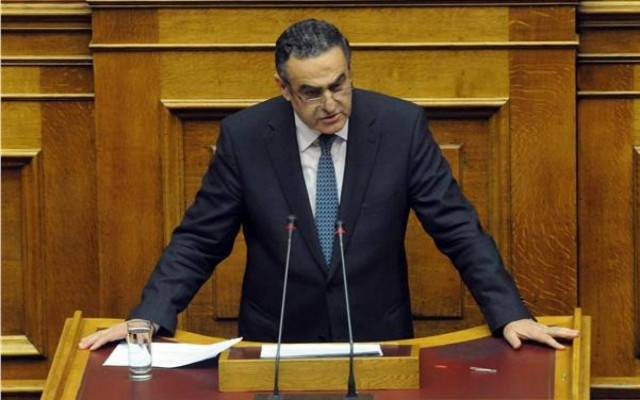 Αθανασίου: Ο Ρωμανός θα μπορεί να φοιτήσει με «βραχιολάκι»