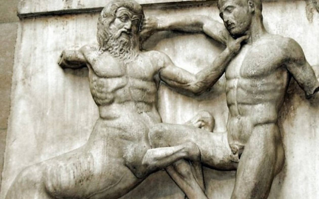 Το 50% των Βρετανών θέλει την επιστροφή των γλυπτών