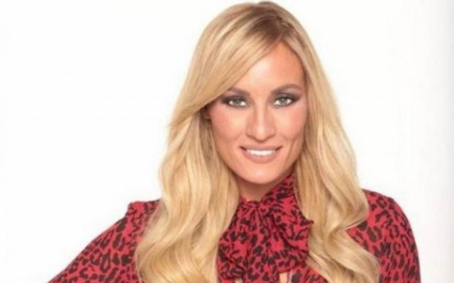 Η Ελεονώρα Μελέτη θεατής σε ταινία πορνό (pic)