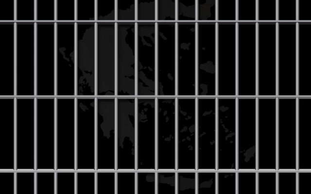 Με ποιο δικαίωμα;;;