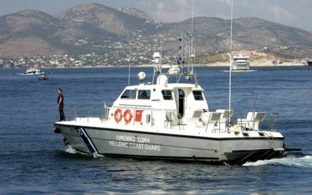 Εντοπίστηκε το σκάφος, ψάχνουν τους... επιβαίνοντες
