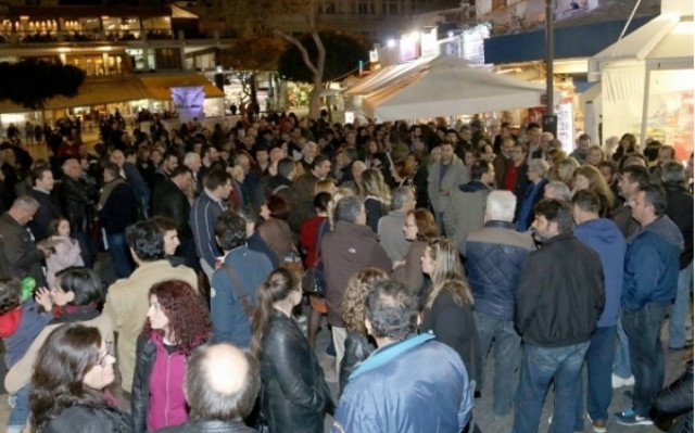 Σιωπηλή διαμαρτυρία για την επίθεση στον αντιδήμαρχο