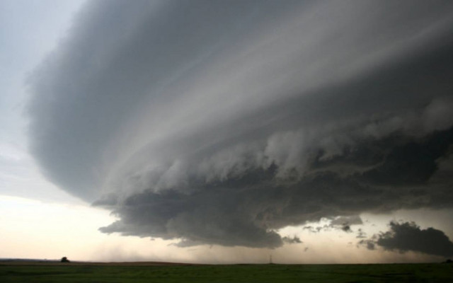 Τρομακτική καταιγίδα πάνω από το Σίδνεϊ