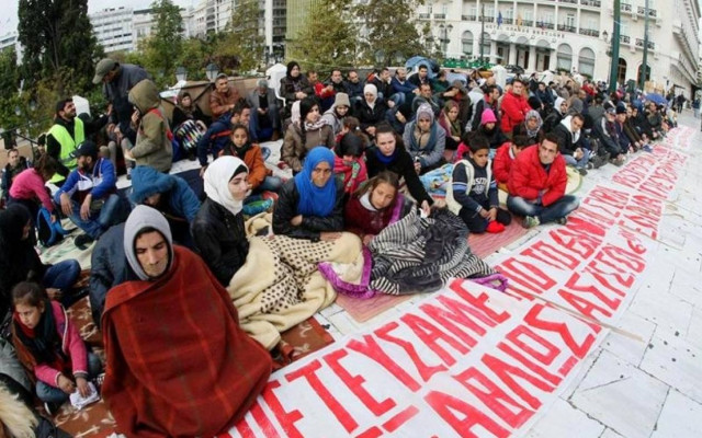 Ξεκίνησε η υποβολή αιτήσεων πολιτικού ασύλου από τους Σύρους