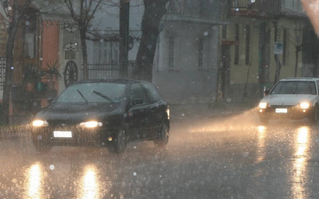 Καιρός: Στο έλεος της κακοκαιρίας σχεδόν όλη η χώρα