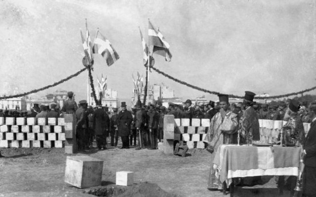 «Ανάθεμα» κατά του Ελευθερίου Βενιζέλου στο Πεδίον Αρεως