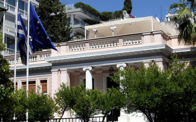 Μαξίμου: Δεν έχουμε «προεδρική» πλειοψηφία