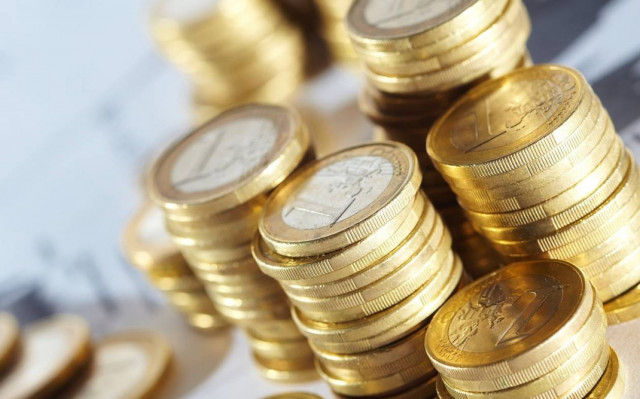 Απαιτείται η είσπραξη 5.8 δισ. ευρώ από έσοδα