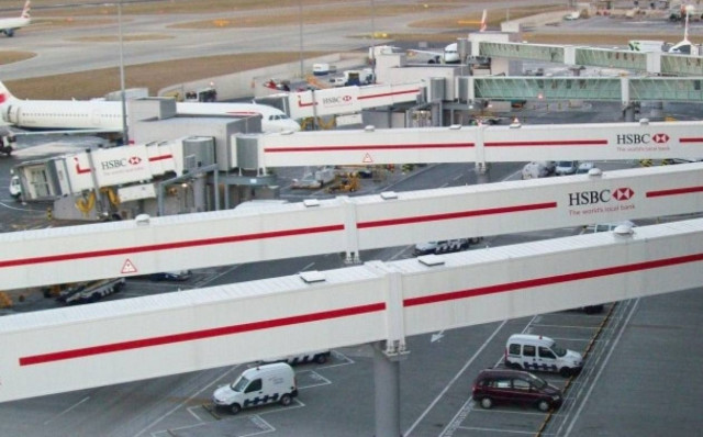 Το τεχνικό πρόβλημα ταλαιπωρεί ακόμα το Χίθροου