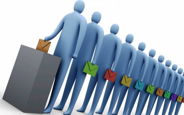 Δημοσκόπηση: Προβάδισμα 2,9% για τον ΣΥΡΙΖΑ