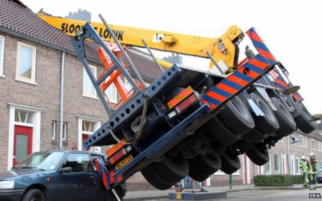 Ολλανδία: πρόταση γάμου …για κλάματα! (video)