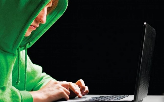 Hμερίδα για τη σχέση των ανηλίκων με το διαδίκτυο