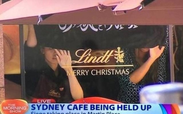 Ισλαμιστής κρατά ομήρους σε καφετέρια στο Σίδνεϊ