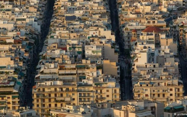 Bild: Τα μέτρα που ζητά η τρόικα από την Ελλάδα