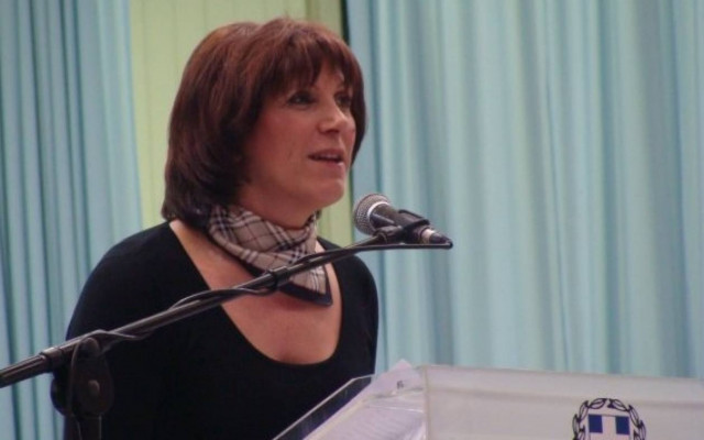 Παραιτήθηκε και η Γιαννακίδου για να είναι υποψήφια