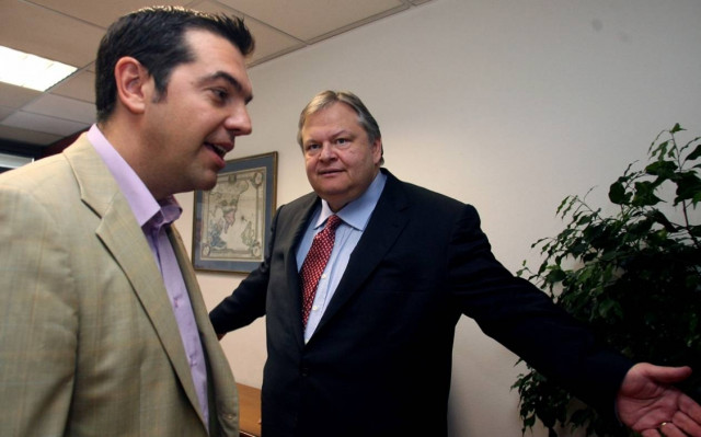 ΠΑΣΟΚ: Διαψεύδει τον «καυτό» διάλογο Βενιζέλου - Τσίπρα