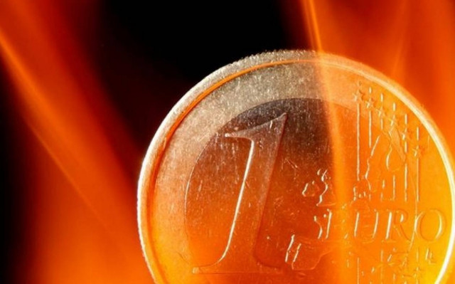 «Παιχνίδι με τη φωτιά» στην Ελλάδα