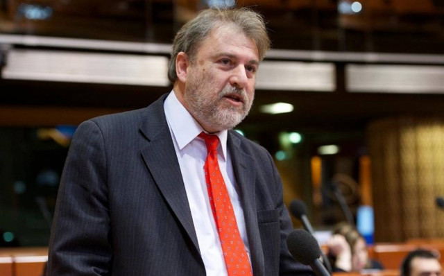 Ν. Μαριάς: Απαράδεκτες οι παρεμβάσεις Γιούνκερ και Μοσκοβισί